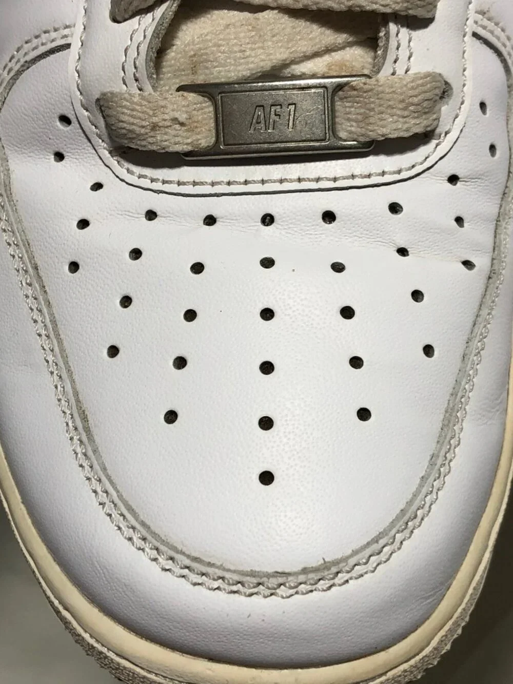 Nike Air Force 1 '07 Low Men’s Size 8 Triple White White Sneakers